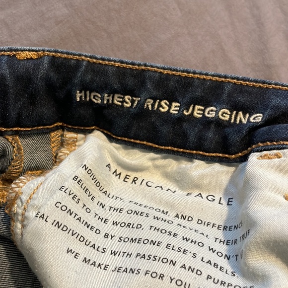 AE Highest Rise Jeggings - Picture 4 of 4